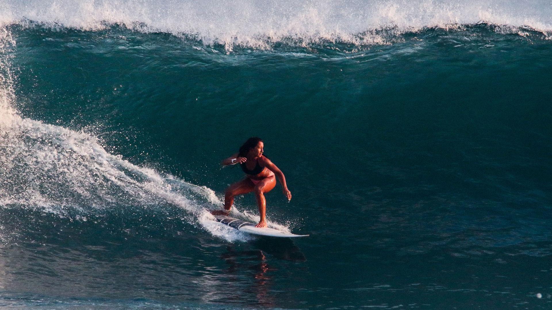 Female surfer from El Salvador navigates life and adulthood after moving to Maryland.